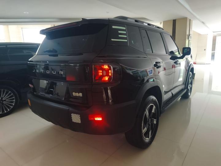 2025 1.5TD DCT Explorer photo 4