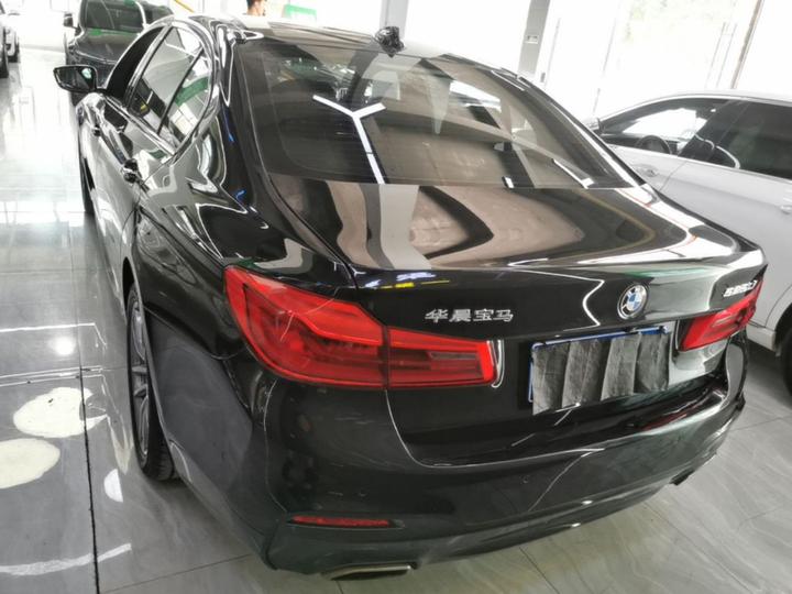 5 Series 2018 525Li M Sport Package photo 3