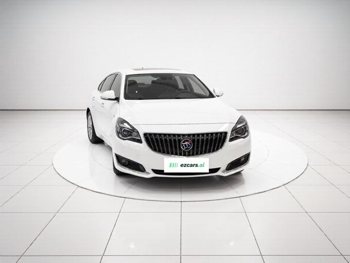 Regal 2015 1.6T Elite Tech photo 3