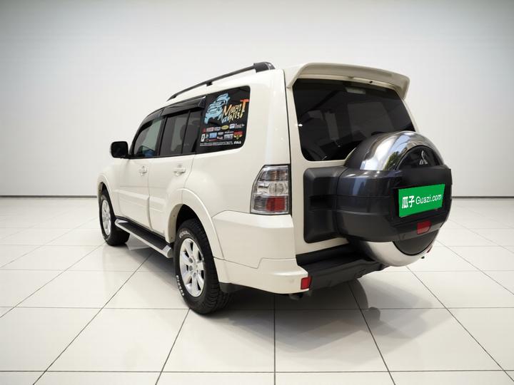Pajero Imported 2019 3.0L AT Comfort photo 4