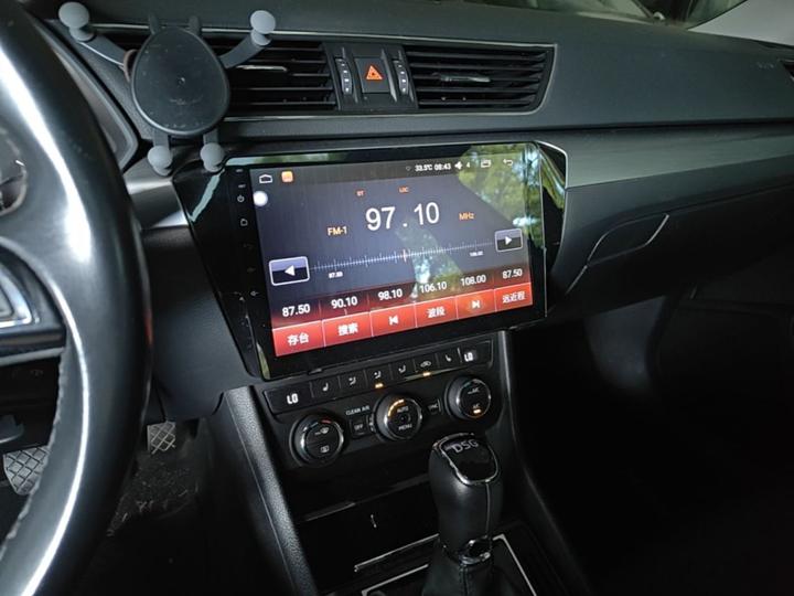Superb 2016 TSI280 DSG photo 4