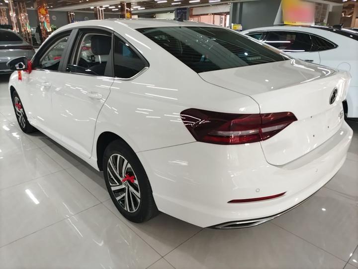 Lavida 2022 280TSI DSG Comfort photo 4
