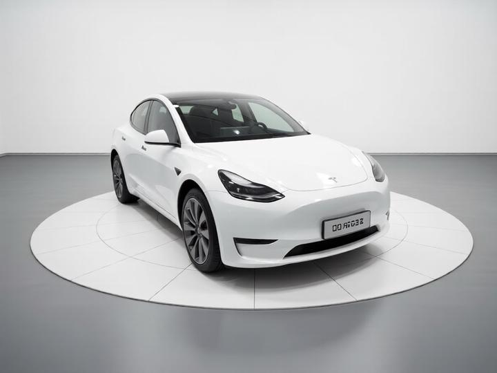 Model Y 2022 Facelift RWD photo 3