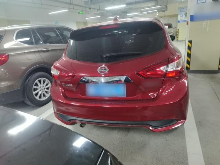 Tiida 2024 1.6L CVT photo 3