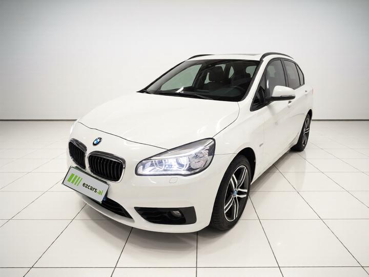 2 Series Wagon 2016 218i Sport Design Package