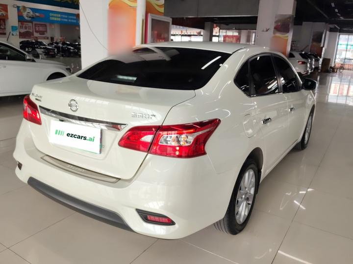 Sylphy 2022 Classic 1.6XE CVT Comfort photo 4