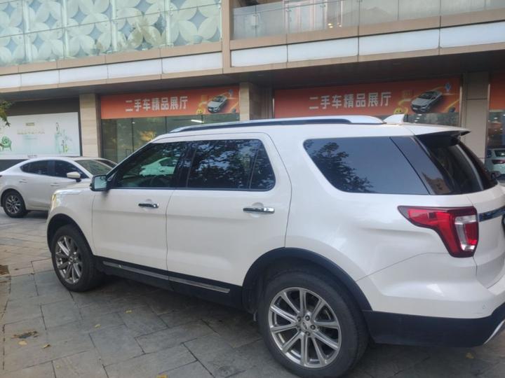 Explorer Imported 2016 2.3T Elite photo 3