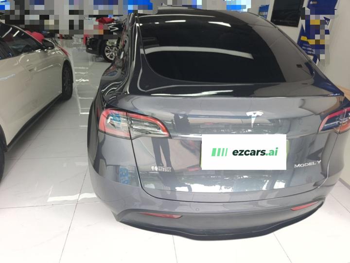 Model Y 2022 Facelift RWD photo 4
