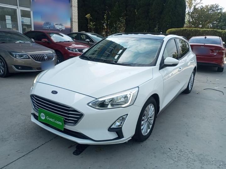 Focus 2019 Hatchback EcoBoost 180 AT