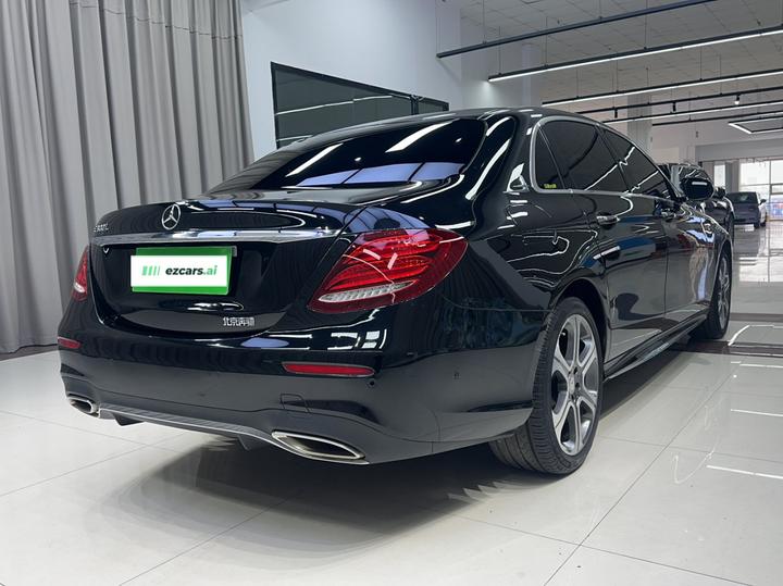 E-Class 2016 E 300 L Sport Fashion photo 4
