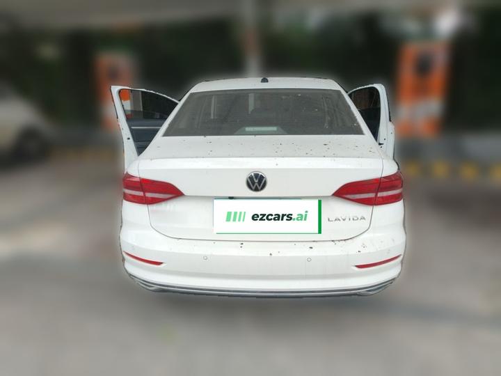 Lavida 2021 1.5L AT photo 5