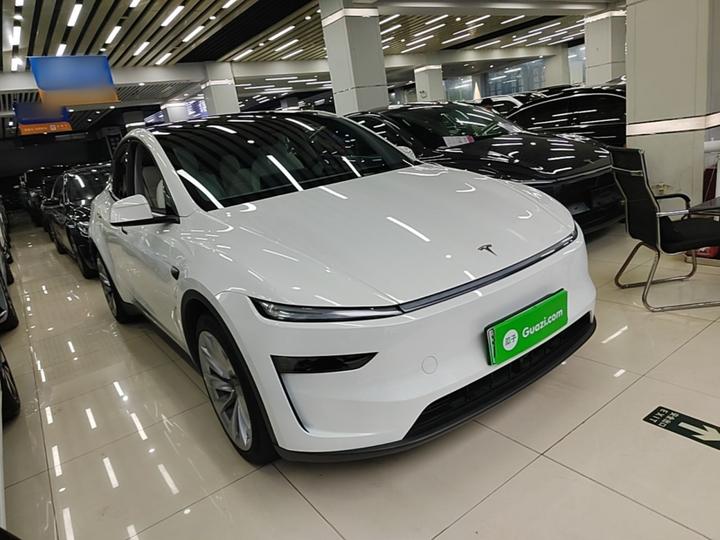 Model Y 2025 Facelift Long Range AWD photo 3