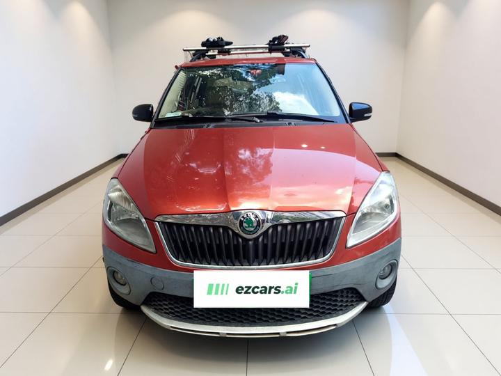 Fabia 2012 1.6L Scout photo 2