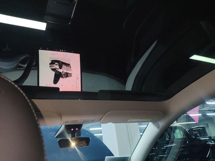 Model Y 2023 Long Range AWD photo 7