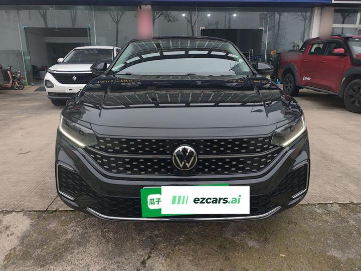 Passat 2023 Facelift 330TSI Elite photo 2