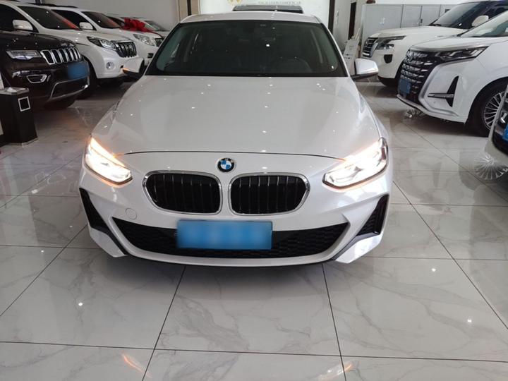 1 Series 2021 120i M Sport photo 2