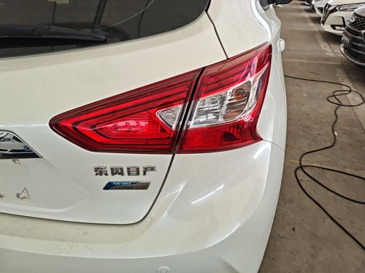 Tiida 2016 1.6L CVT photo 7