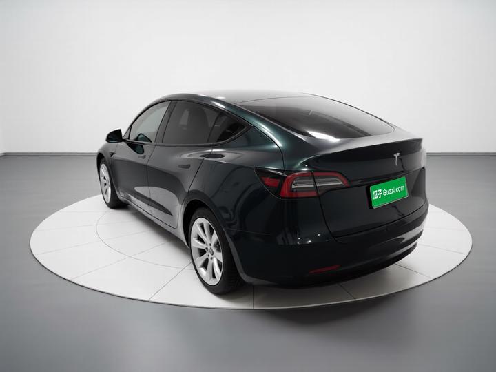 Model Y 2022 RWD photo 4