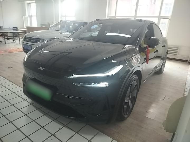L60 2024 60kWh RWD