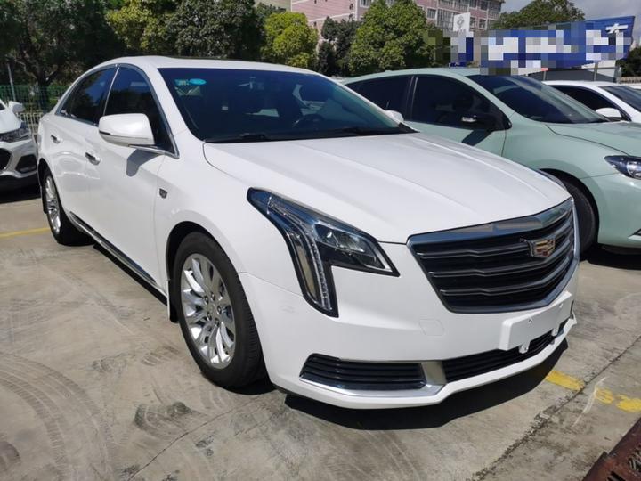 XTS 2018 28T Tech photo 3