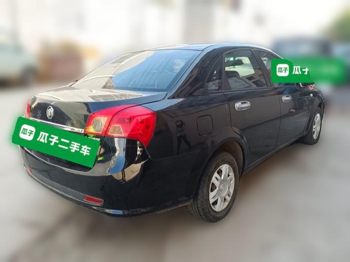 Excelle 2013 1.5L MT Classic photo 6