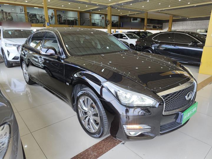 Q70 2019 Q70L 2.0T Elite photo 3