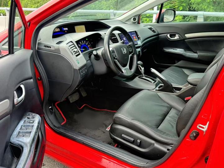 Civic 2013 1.8L AT Luxury photo 7
