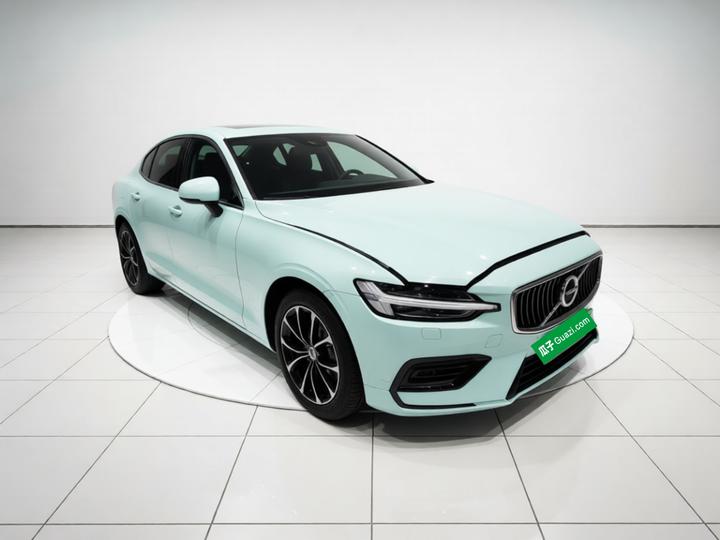 S60 2021 T4 Luxury photo 3