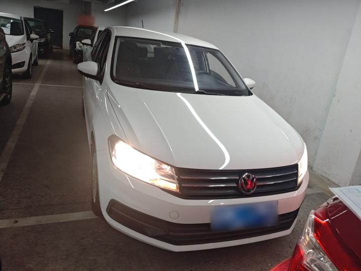 Santana 2019 1.5L AT China VI photo 2