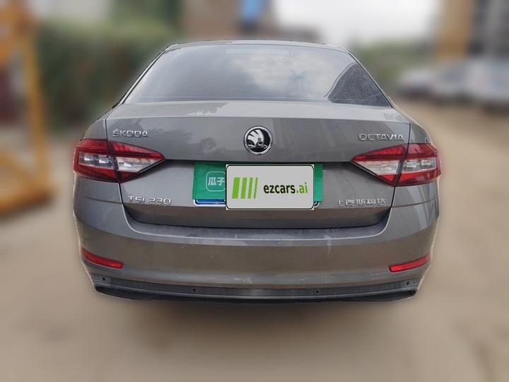 Octavia 2018 TSI230 DSG Comfort photo 5