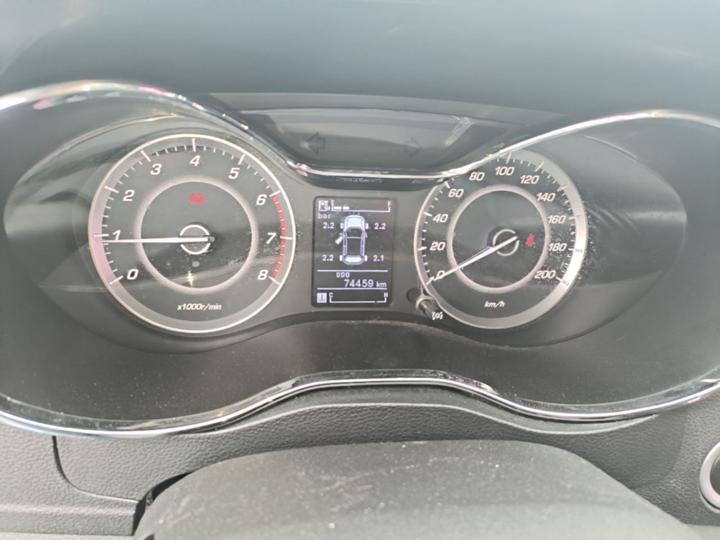 560 2016 1.8L MT Luxury photo 7