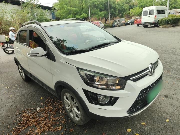 BAIC X25 2015 1.5L MT Comfort photo 3