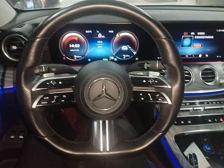 E-Class EV 2021 E 350 e L PHEV Sport photo 6