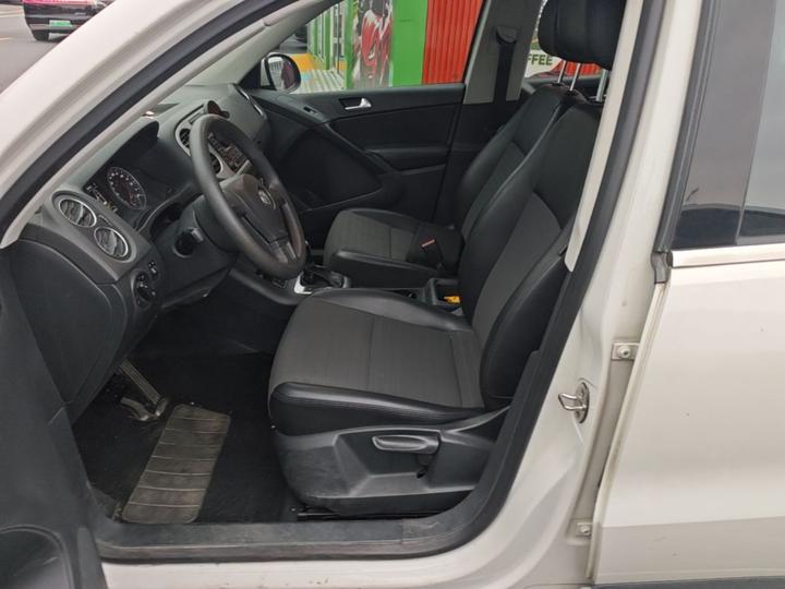 Tiguan 2015 1.8TSI AT RWD photo 6