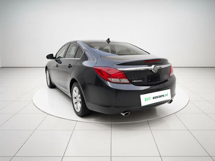 Regal 2011 2.0L Comfort photo 4