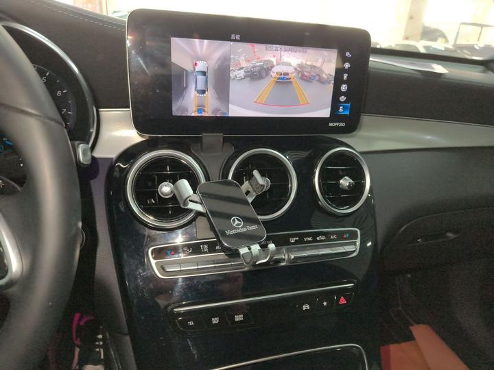 GLC Coupe 2020 GLC 260 4MATIC Coupe SUV photo 8