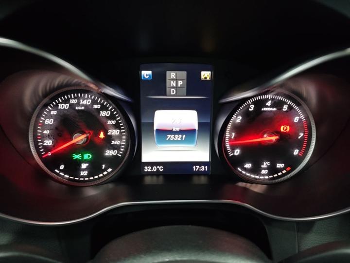 GLC 2017 GLC 200 4MATIC photo 3