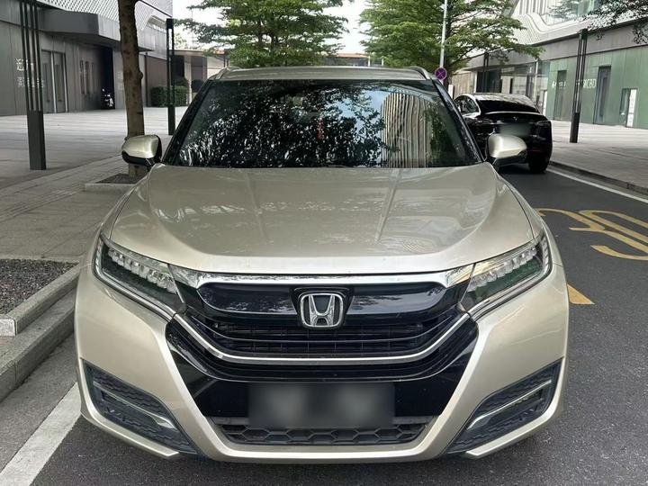 UR-V 2017 370TURBO AWD Exclusive China V photo 2