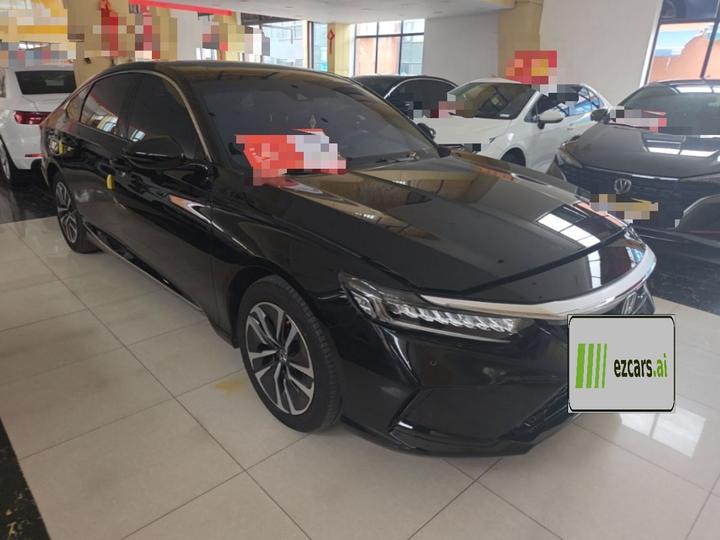 2022 Hybrid 2.0L photo 3