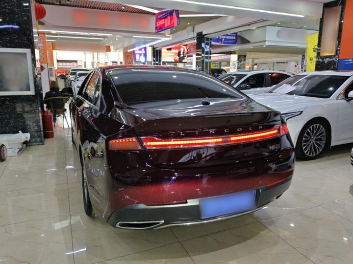 MKZ 2018 2.0T Exclusive photo 4