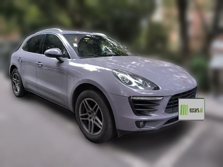 2017 Macan 2.0T photo 3