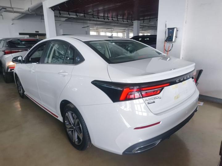 Arrizo 5 PLUS 2025 1.5L CVT photo 4
