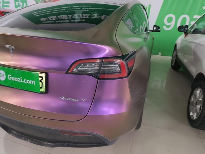 Model Y 2023 RWD photo 7