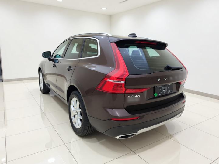 XC60 2018 T5 AWD photo 4