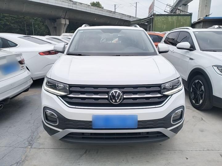 2023 200TSI DSG Connected photo 2