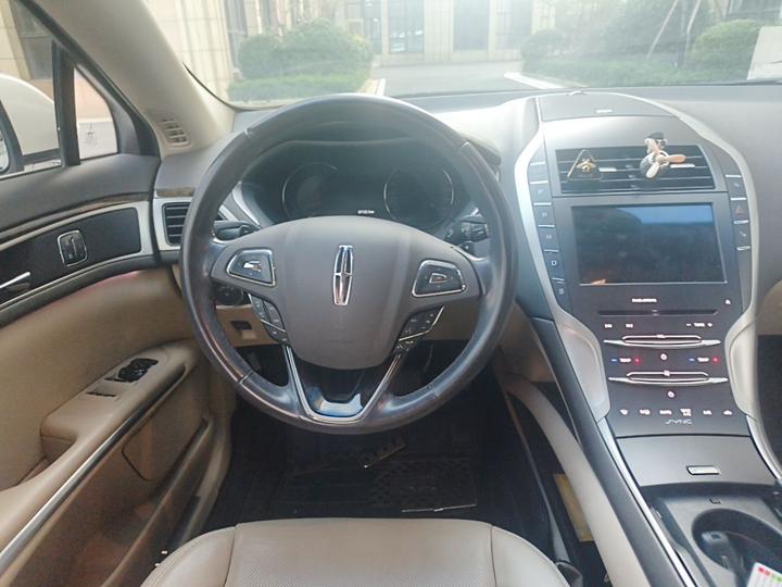 MKZ 2016 2.0T photo 8