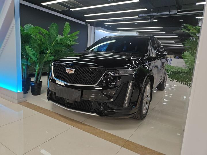 XT6 2021 28T 6-Seater Luxury Sport