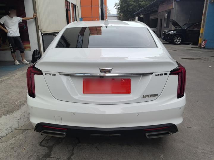 CT5 2022 28T Luxury Standard photo 5
