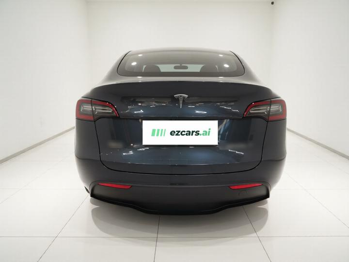 Model Y 2024 RWD photo 5
