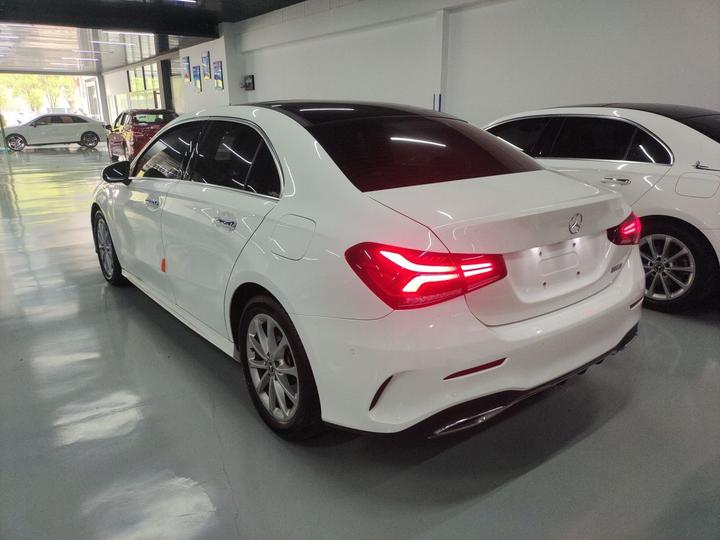 A-Class 2022 Facelift A 200 L Sport Fashion photo 4